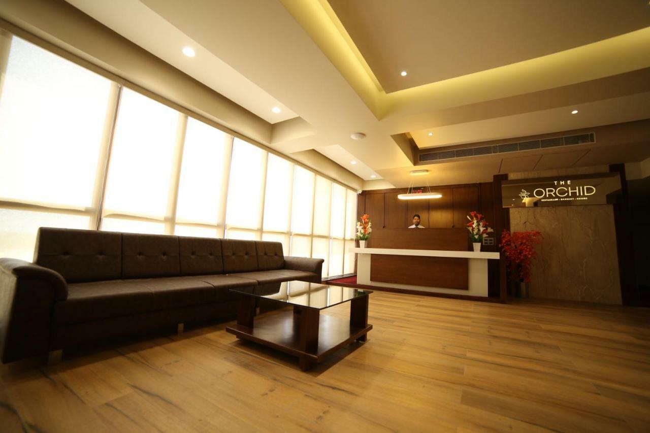 Hotel Avaante Ahmedabad Formerly Known As The Orchid Hotel Exterior photo